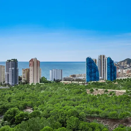 Poniente Beach Sea Views Club Medico 15a